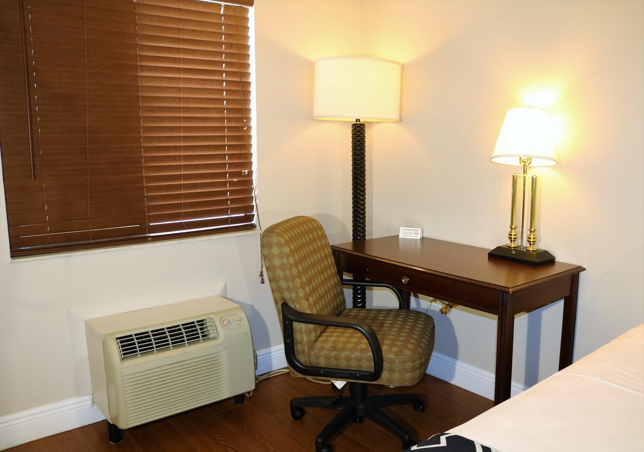 Monte Carlo Inn- Near Disney Kissimmee Dış mekan fotoğraf